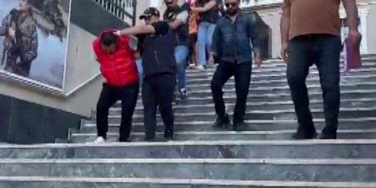 İş insanına işkence: Gasbettiler, boş senet imzalattılar