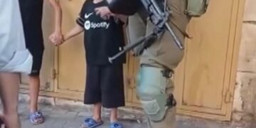 İşgal ordusundan skandal gözaltı! 2 Filistinli çocuk alıkonuldu!