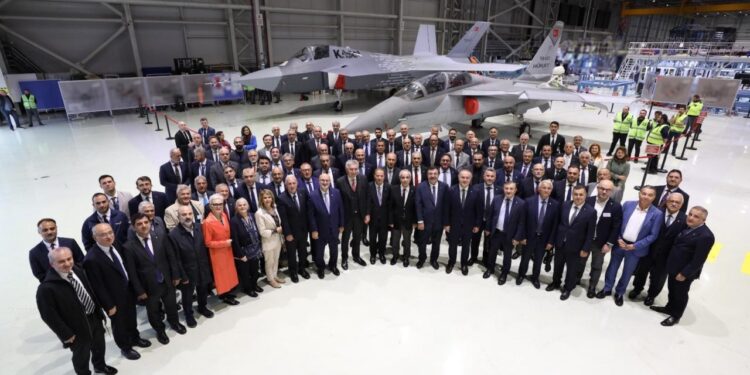 İSO Meclisi, HAVELSAN, ASELSAN ve TUSAŞ’ı ziyaret etti