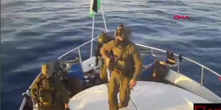 İsrail korsanlığa da başladı: Dünya Sumud filosu baskınıyla gerçekleri gördü!