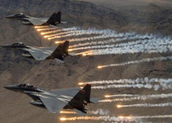 İsrail’den alçak provokasyon! Savaş uçakları harekete geçti! Akdeniz’e füze ateşlendi