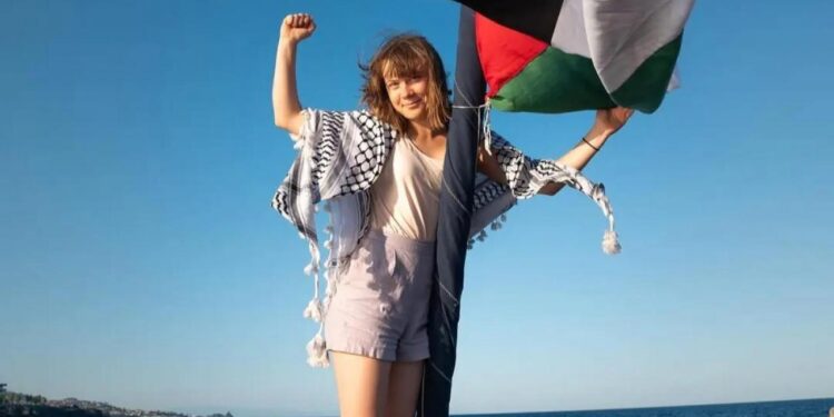 İsrail’in acımasızlığı doğrulandı: Greta’ya uygulanan şiddeti İsveç hükümeti duyurdu!