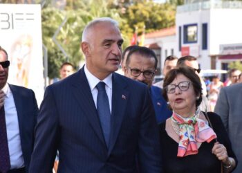 İsviçre’den Türkiye’ye tarihi iade! Bakan Ersoy: “Bu ne ilk ne de son”