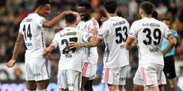 Kayseri’de Rafa şov! Beşiktaş gol olup yağdı