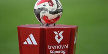 Konyaspor – Başakşehir ve Rizespor – Kasımpaşa maçları burada! Canlı takip…