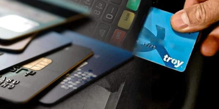 Kredi kartı faizlerinde indirim! Bugünden itibaren geçerli