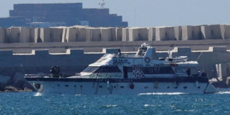 Küresel Sumud Filosu’ndaki 42 aktivist açlık grevi başlattı