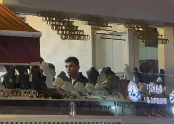 Kuyumcuda Tahliye: Altınlar Hemen Toplandı