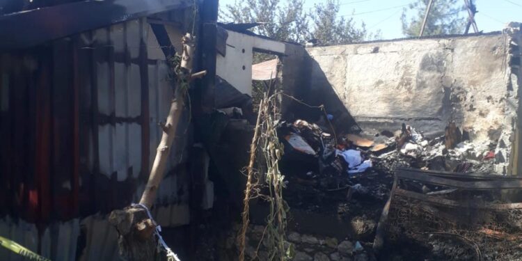 Mersin’de yangın faciası: Aynı aileden 2 kişi öldü!