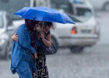 Meteoroloji’den 36 ilde sarı ve turuncu uyarı! Sağanak ve fırtına zirve yapacak