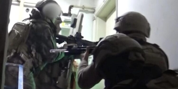 Mossad’a bilgi aktardıkları iddia edilen 2 şüpheli için tutuklama talebi