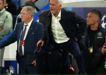 Mourinho’dan 1-0’lık Chelsea yenilgisi sonrası olay Kerem Aktürkoğlu çıkışı