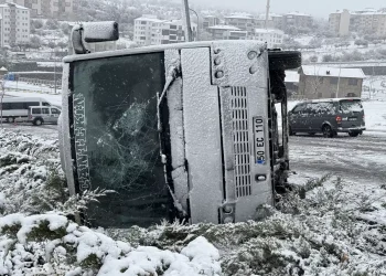 Nevşehir’de Servis Kazası: 14 İşçi Yaralandı