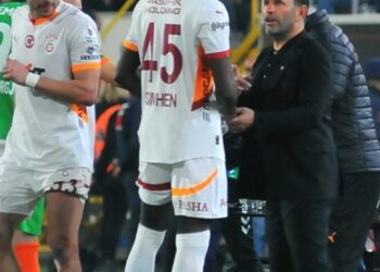 Okan Buruk’tan Liverpool maçı öncesi Osimhen’le özel görüşme