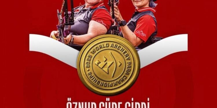 Okçulukta Makaralı Yay Kadın Takımı dünya şampiyonu!