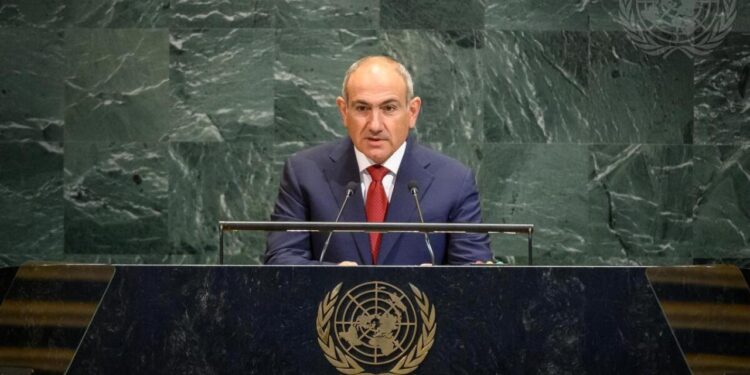 Paşinyan’dan Türkiye açıklaması: Eşi benzeri daha önce görülmedi