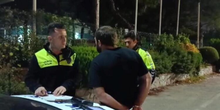 Polis çevirmesinde TC kimlik numarası oyunu