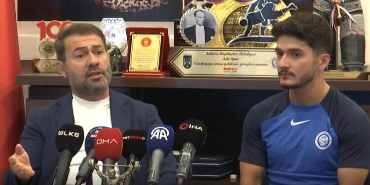 Rekor kırarak dünya şampiyonu olan Muhammed Furkan gözünü olimpiyatlara dikti