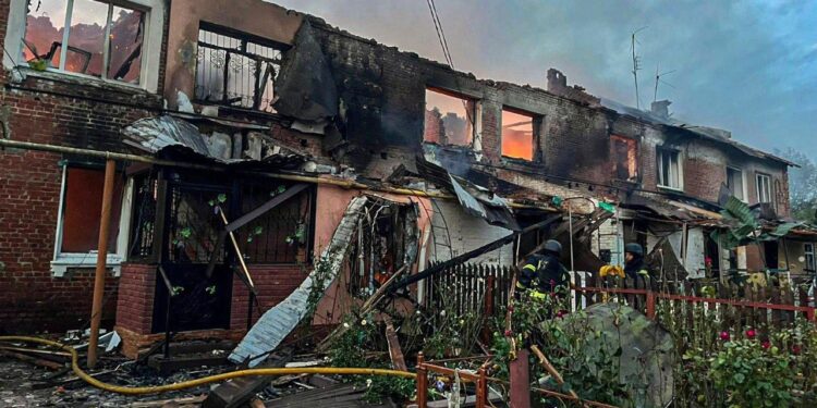 Rusya’dan İHA’lı saldırı! Ukrayna’da bina hedef alındı!