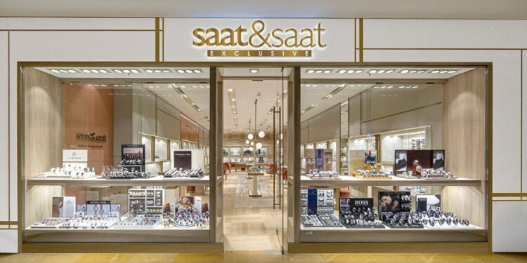 Saat&Saat’ten Aydınlı Giyim’e 20 milyarlık teklif