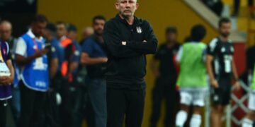 Sergen Yalçın takımın yıldızına özel bir görev verdi