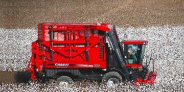 Söke’de makinalı pamuk hasat ücreti belirlendi