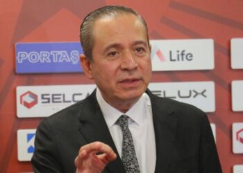 Süper Lig ekibinin başkanı istifa etti!