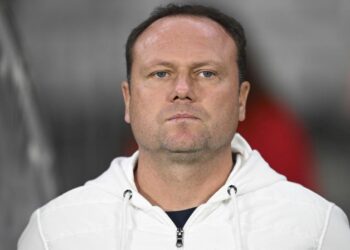 Süper Lig ekibinin hocası 4-3’lük yenilgi sonrası çılgına döndü! ‘Şirinlik zamanı bitti’