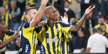 Talisca’dan ıslıklı tepki sonrası Türkçe paylaşım