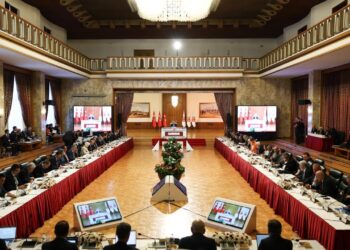 “Terörsüz Türkiye” sürecinde tarihi mutabakat