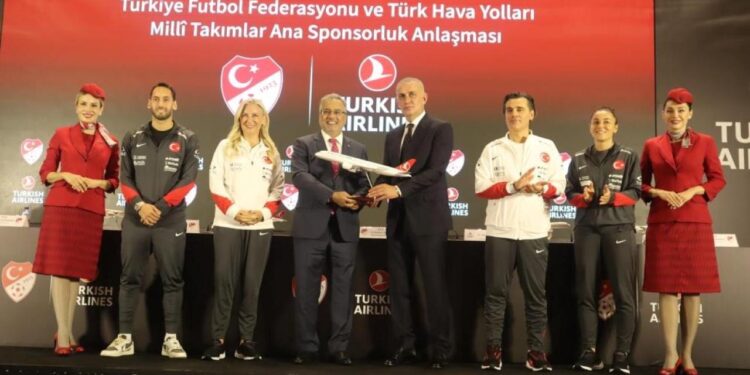 TFF ve THY arasındaki “Milli Takımlar Ana Sponsorluğu” anlaşması yenilendi