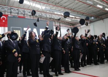 THY’nin yeni pilotları mezun oldu
