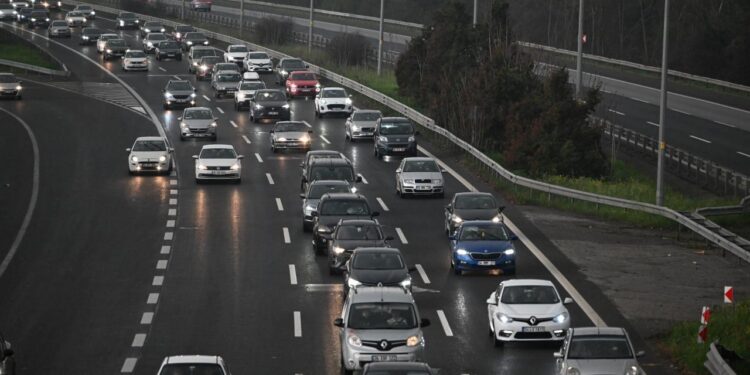 Trafik kurallarına uymayanlara cezalar artırılıyor