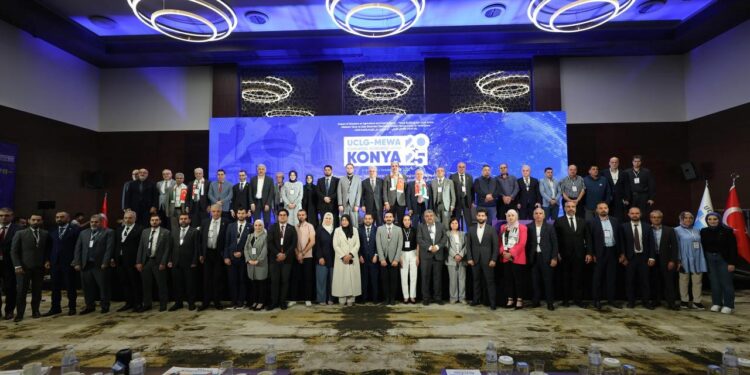 UCLG Başkanı Altay: Tarihi bir kongreye ev sahipliği yaptık