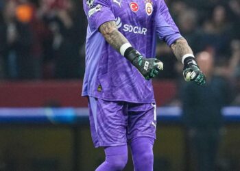 UEFA’dan Uğurcan Çakır’a büyük onur! Şampiyonlar Ligi’nde…