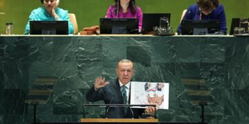 “Uluslararası ilişkilerden biraz anlıyorsam” diyerek duyurdu! “Artık ABD bile kurtaramaz”