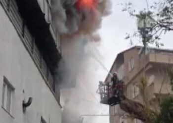 Ümraniye’de kereste atölyesinde yangın