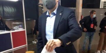 Usulsüzlükler ayyuka çıktı! Dev takımın eski başkanı hakime hesap verecek