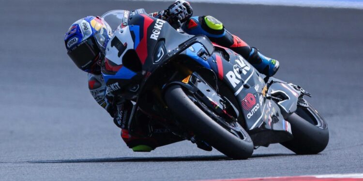 Ve Toprak Razgatlıoğlu başardı! Kariyerinde bir ilk…