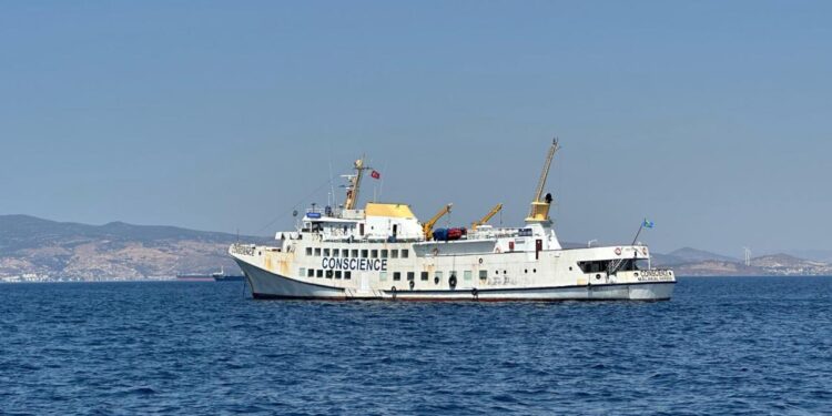 Vicdan gemisi Gazze için yeniden yola çıktı!