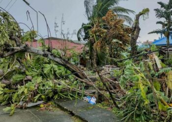 Vietnam diken üstünde! Tayfun nedenli 250 bin tahliye!