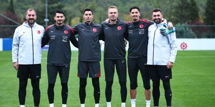 Vincenzo Montella kaleci kararını verdi
