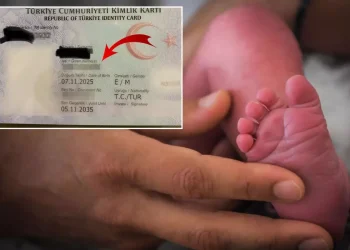 Yeni doğan çocuğuna koyduğu isim dikkat çekti