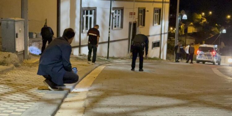 Yorgun merminin isabet ettiği vatandaş ağır yaralandı