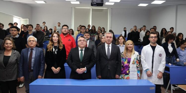 Zonguldak Bülent Ecevit Üniversitesi’nde Finans Diplomasisi ve Güvenliği dersine başlandı