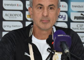 1. Lig ekibinin liderlik mutluluğu!