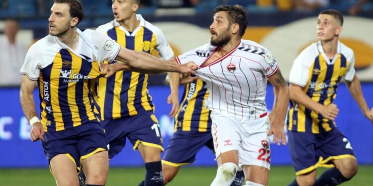 2 yıl önce Süper Lig’e veda eden tarihi kulüp 8 milyon TL’lik kasap borcunu ödeyemiyor