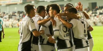 3. Lig ekibi derbide ‘şimşek’ çaktı! Bu sezon bir ilk oldu