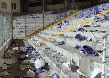 3. Lig’de ‘savaş’ gibi maç: 2 bin koltuk söküldü, tuvaletler parçalandı