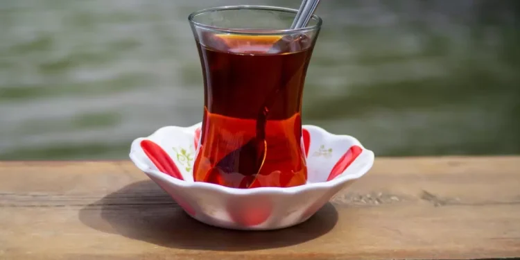 Dev firma 39 yıl sonra Türkiye’de çay üretimini durdurdu